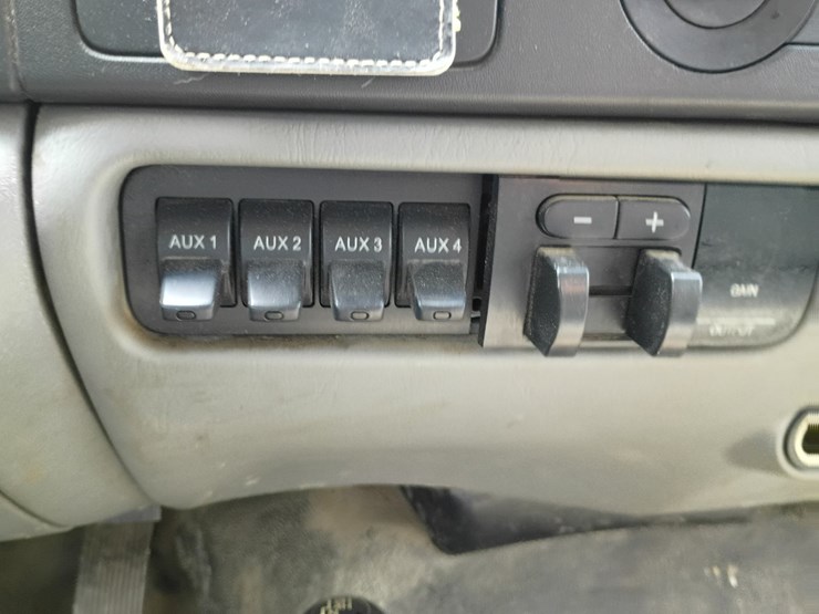 2007-ford-f350-image-45