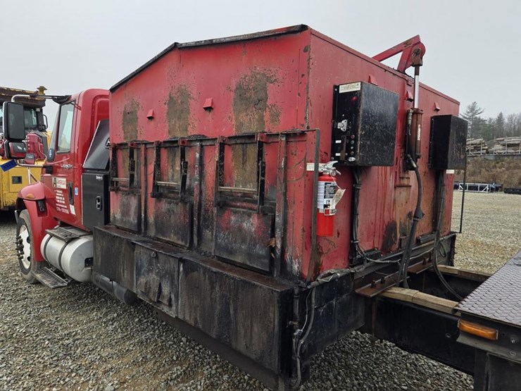 2013-international-durastar-4300-image-29