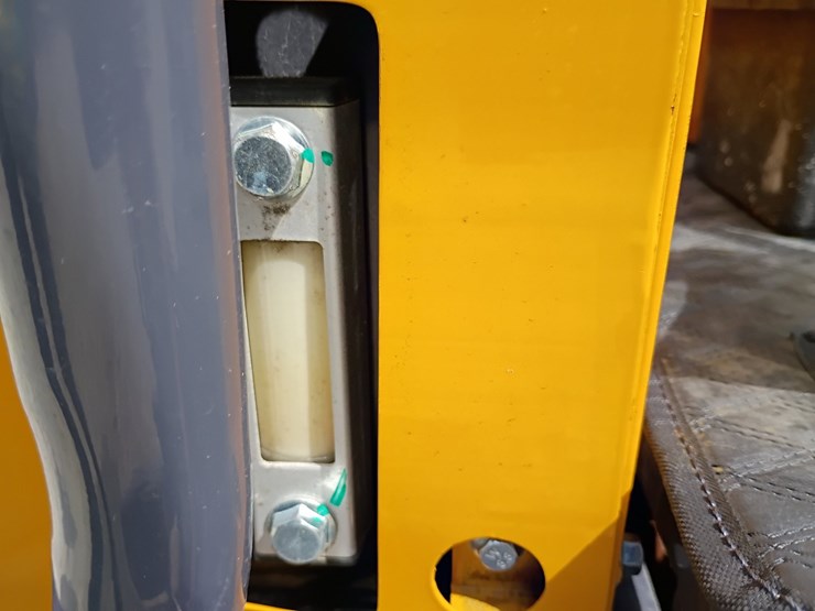 #24174-•-2025-agt-mx20r-mini-excavator-image-35