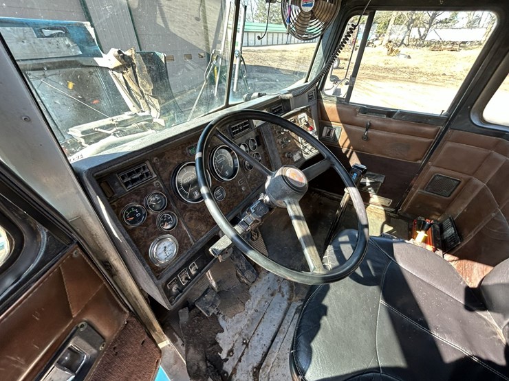 1994-kenworth-t800-image-66