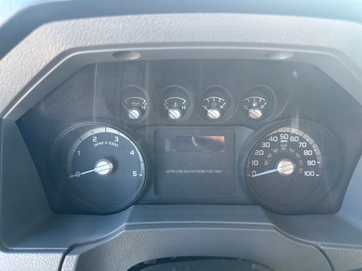 2012-ford-f650-image-33