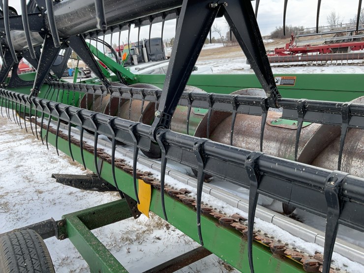 2004-john-deere-630f-image-13