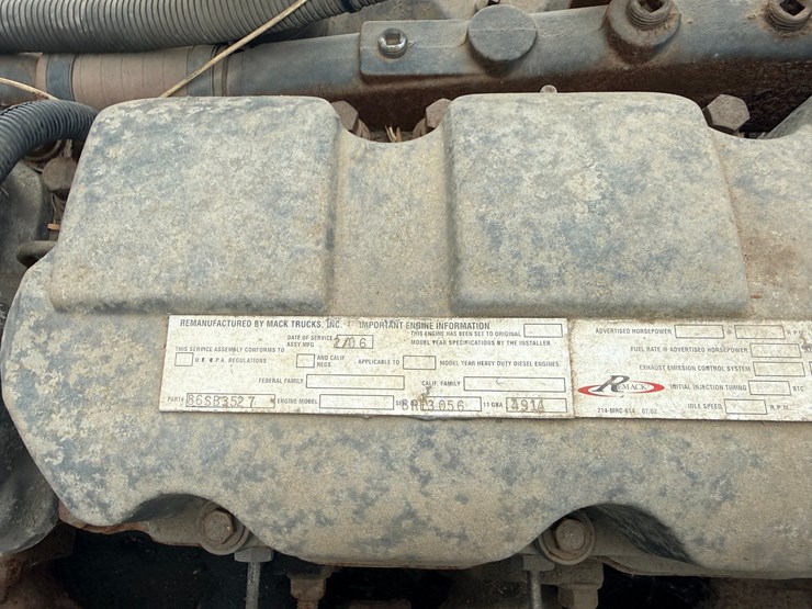 1999-mack-dm690-image-54