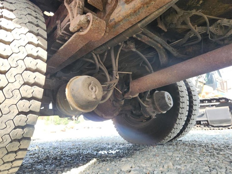 2003-international-durastar-4300-image-58