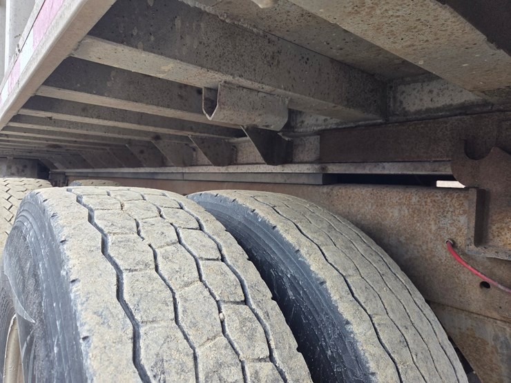 2006-massey-ferguson-8-image-29