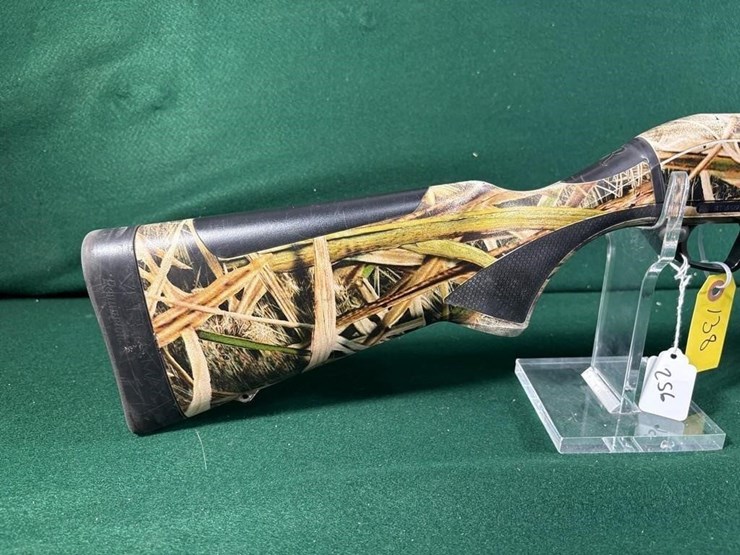 remington-versamax-12-ga-shotgun-image-2