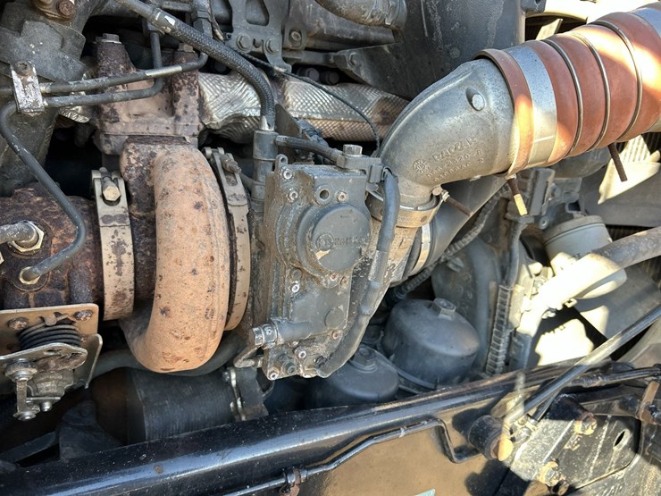 2020-kenworth-t880-image-38