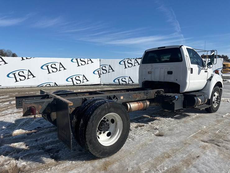 2012-ford-f650-image-5