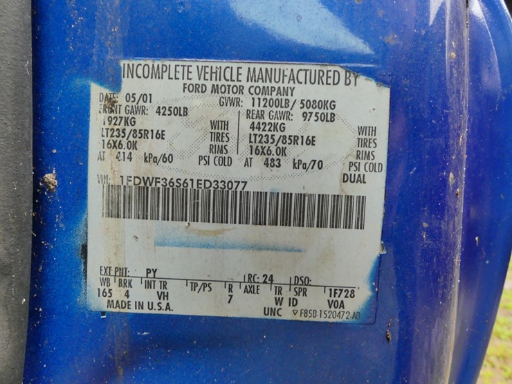 2001-ford-f350-image-13