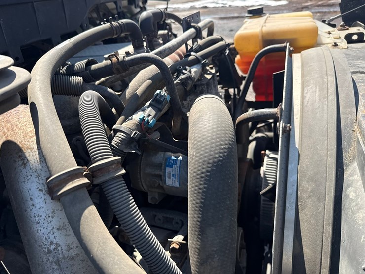 2014-international-4300-sba-image-20