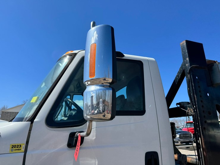 2018-international-4000-image-11