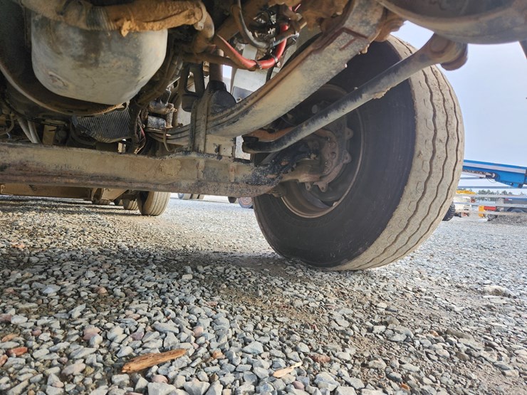 2016-kenworth-t400-image-49