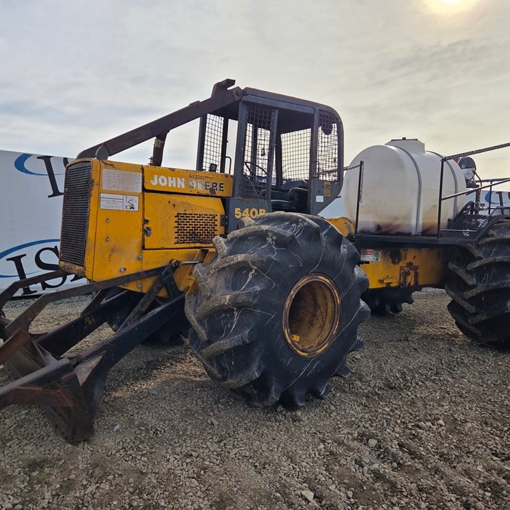 DEERE 540B