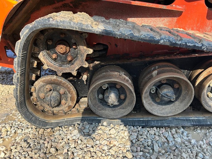 2018-ditch-witch-sk800-image-13