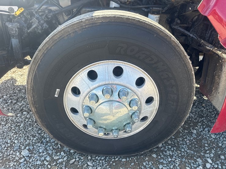 2008-peterbilt-386-image-65