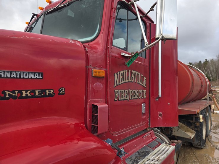 1993-international-9200-image-15