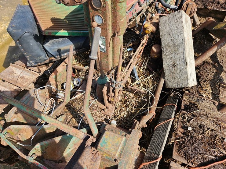 #964-•-john-deere-mt-crawler-image-22