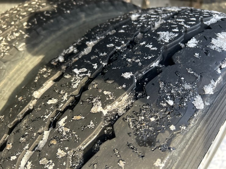 2021-ford-f550-image-89