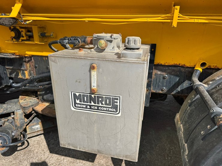 2009-international-workstar-7500-image-45