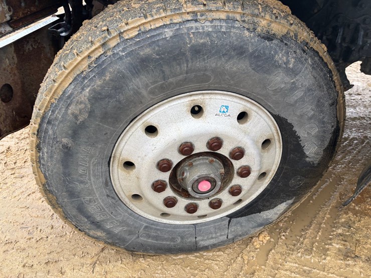 1997-ford-lt8000-image-88