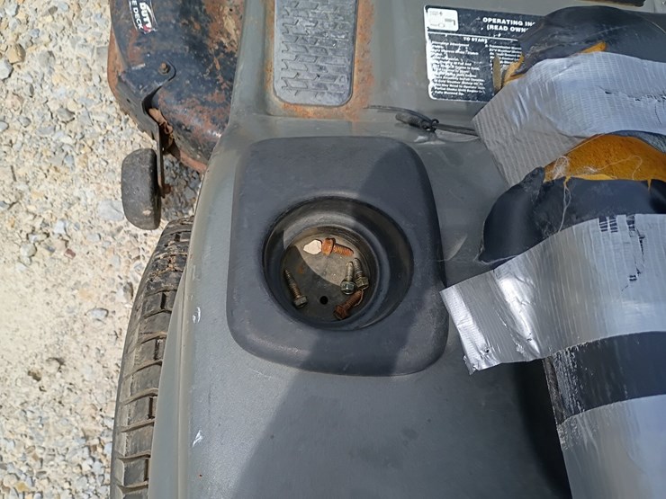 craftsman-lt2000-image-16