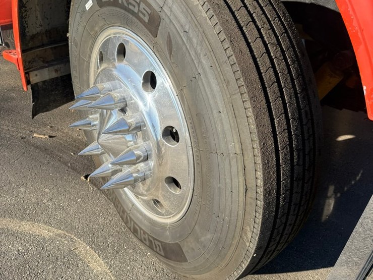 1974-peterbilt-359-image-49