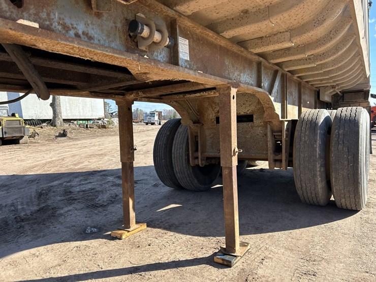 axle-end-dump-image-14