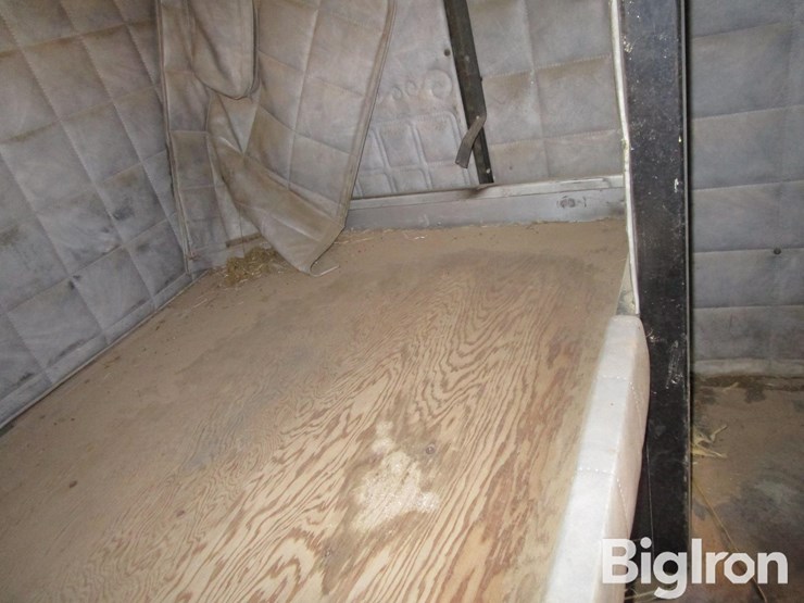 peterbilt-sleeper-image-16