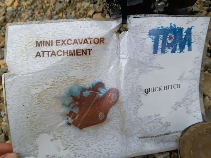 #l19-028-•-tpm-quick-coupler-mini-excavator-attachment-image-5