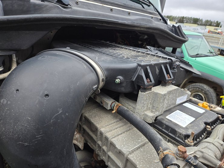 2016-freightliner-cascadia-125-image-48