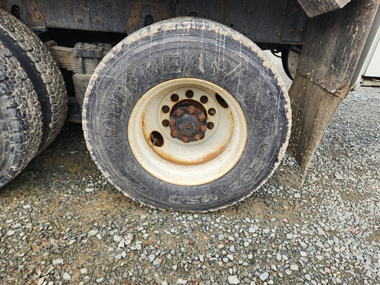 2008-international-workstar-7400-image-90