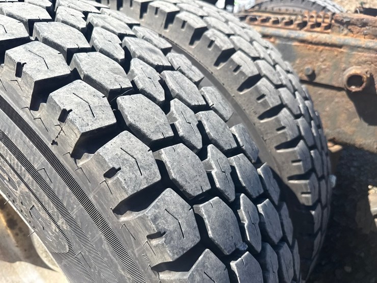 1994-peterbilt-359-image-71