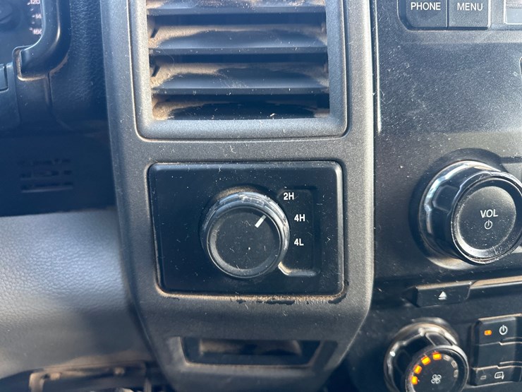 2017-ford-f350-image-44