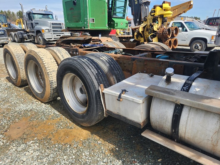 1985-kenworth-w900-image-14