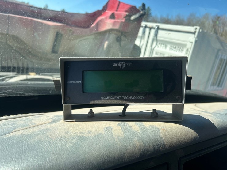 2006-international-7400-image-66