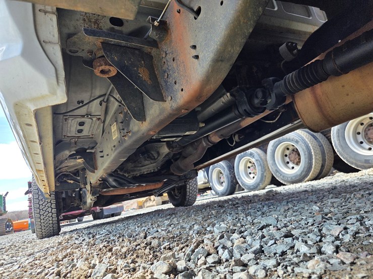 2019-dodge-3500hd-image-35