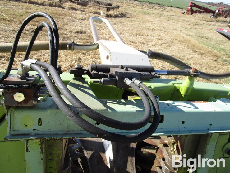 2013-claas-658-orbis-8-row-rotary-forage-header-image-13