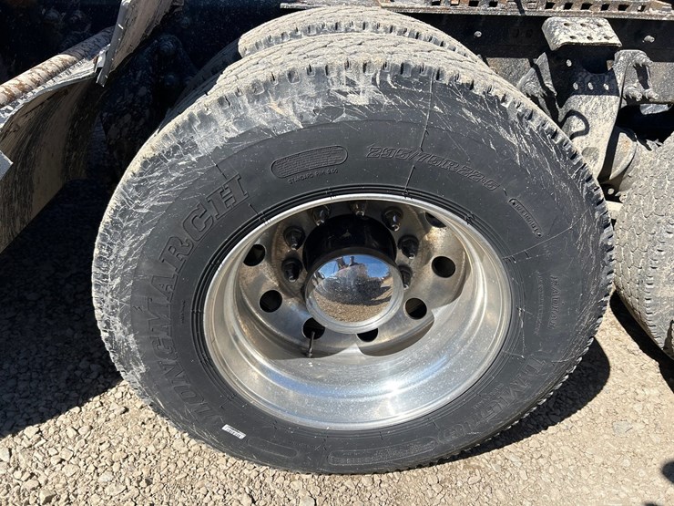 2019-international-lt-image-85