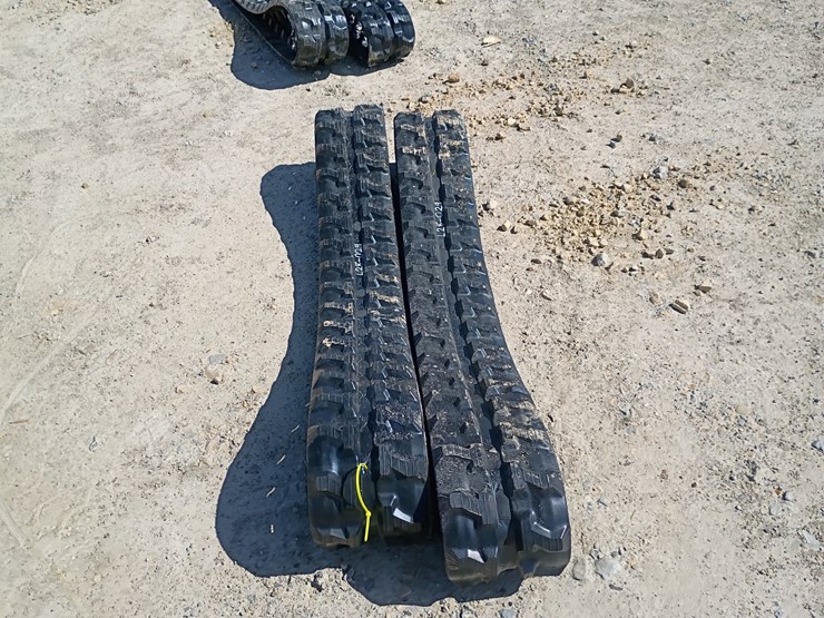 #l19-040-•-tpm-mini-rubber-tracks-image-4