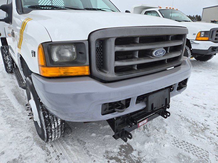 2001-ford-f350-image-13