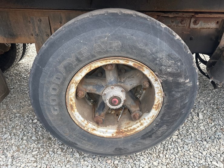 1986-mack-dm686s-image-62