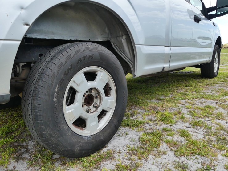 2015-ford-f150-xl-image-7