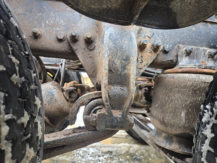 2006-caterpillar-c15-image-33