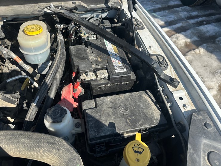 2020-dodge-3500-image-53