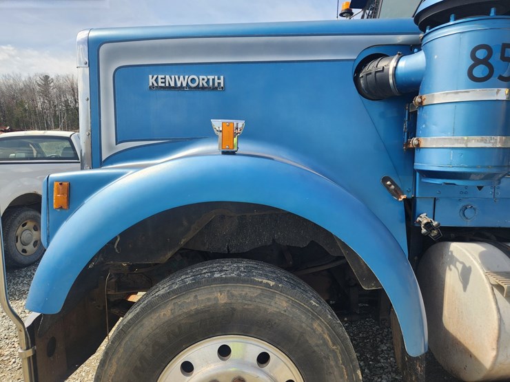 1985-kenworth-w900-image-17