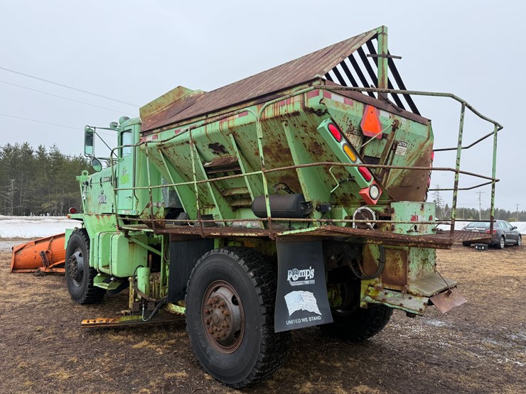 1986-oshkosh-wt2206-image-3