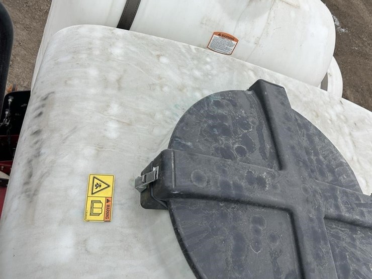 2014-white-9824-image-51