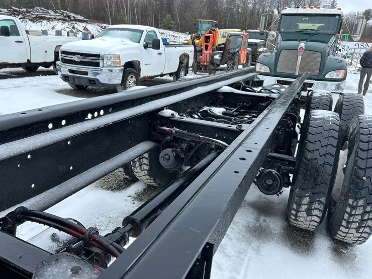 2007-kenworth-w900-image-25