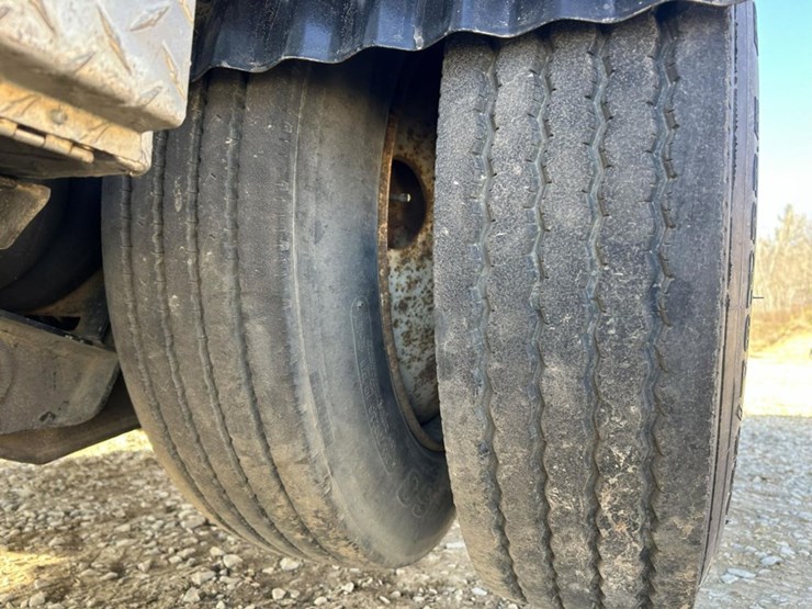 2003-massey-ferguson-8-image-75