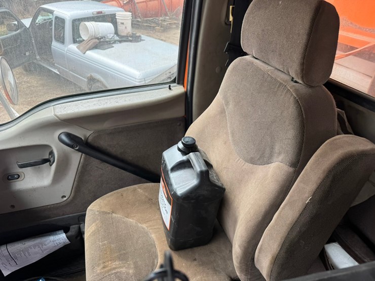 #2168-•-2001-sterling-4x2-snow-plow-truck-image-50